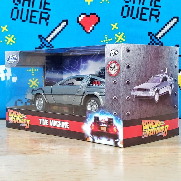 Jada Toys Back To The Future Part 2 TIME MACHINE Delorean 1:32 Diecast Car - Picture 6 of 11